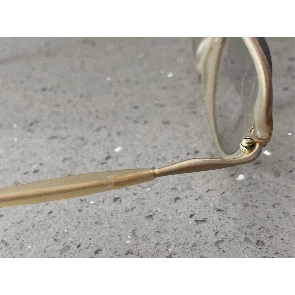 Nine West this frames