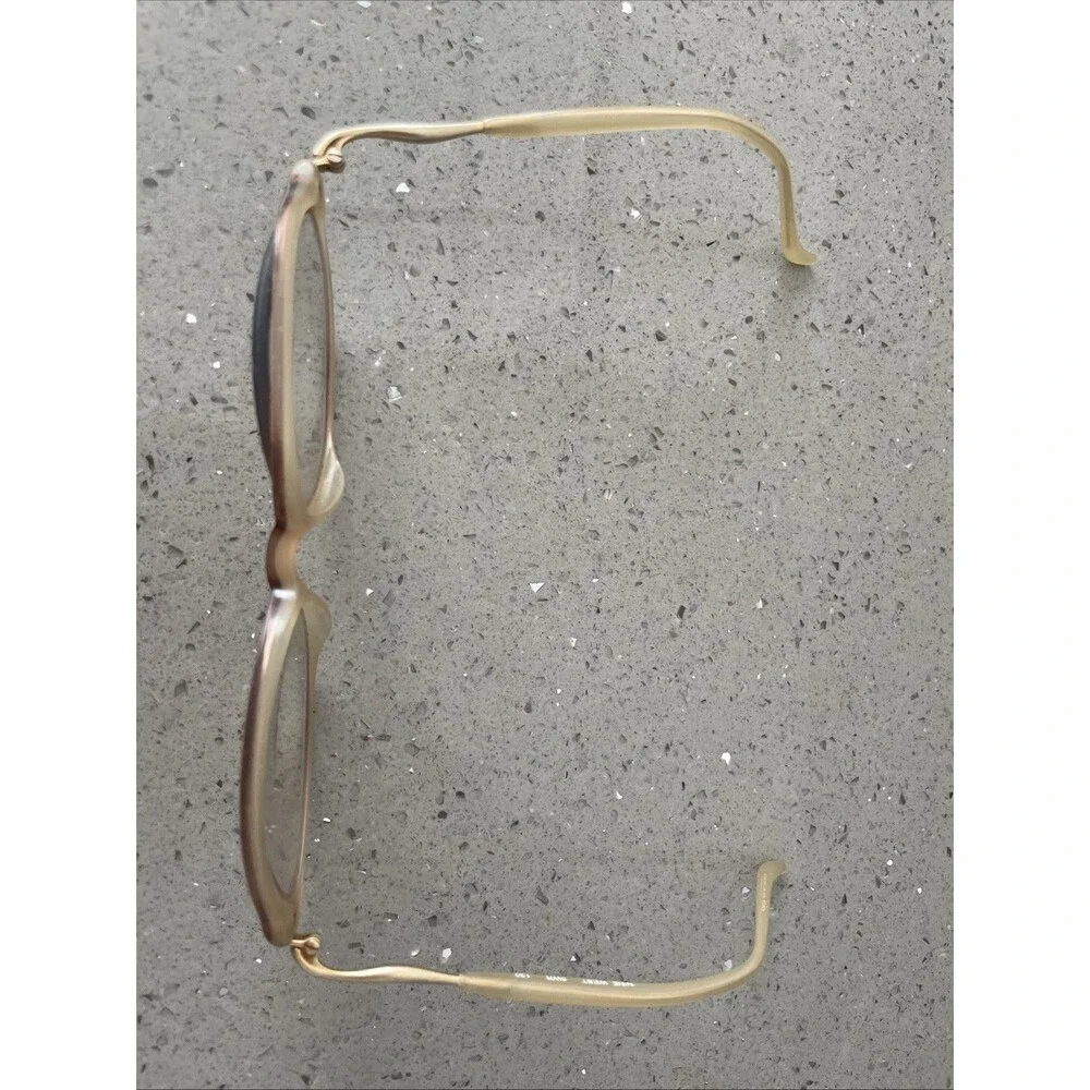Nine West this frames