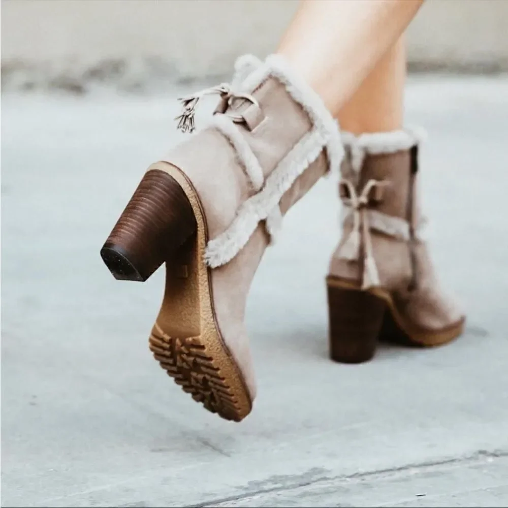Frye gray jen