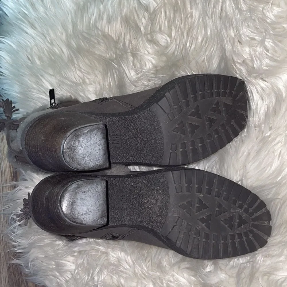 Frye gray jen
