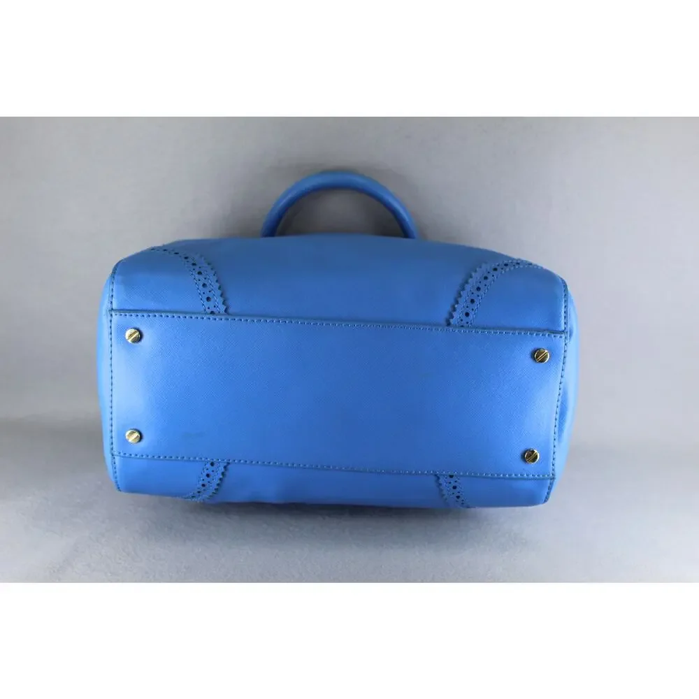 Tory Burch color blue