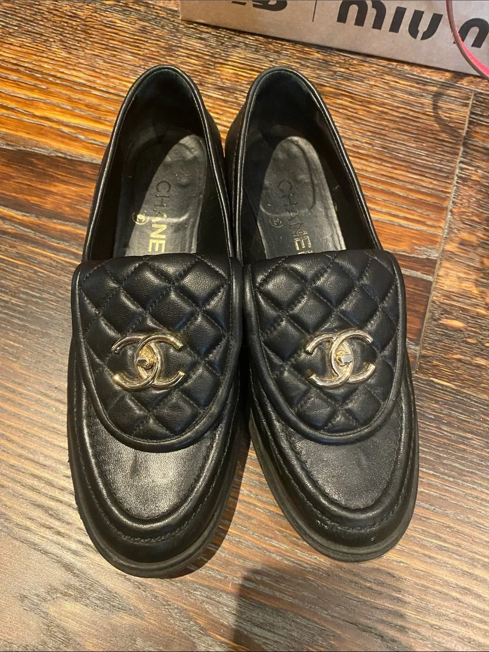 CHANEL quilted cc