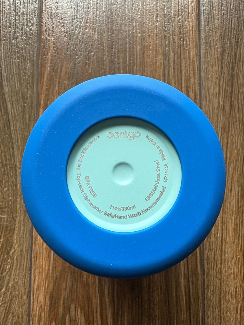 Bentgo blue insulated