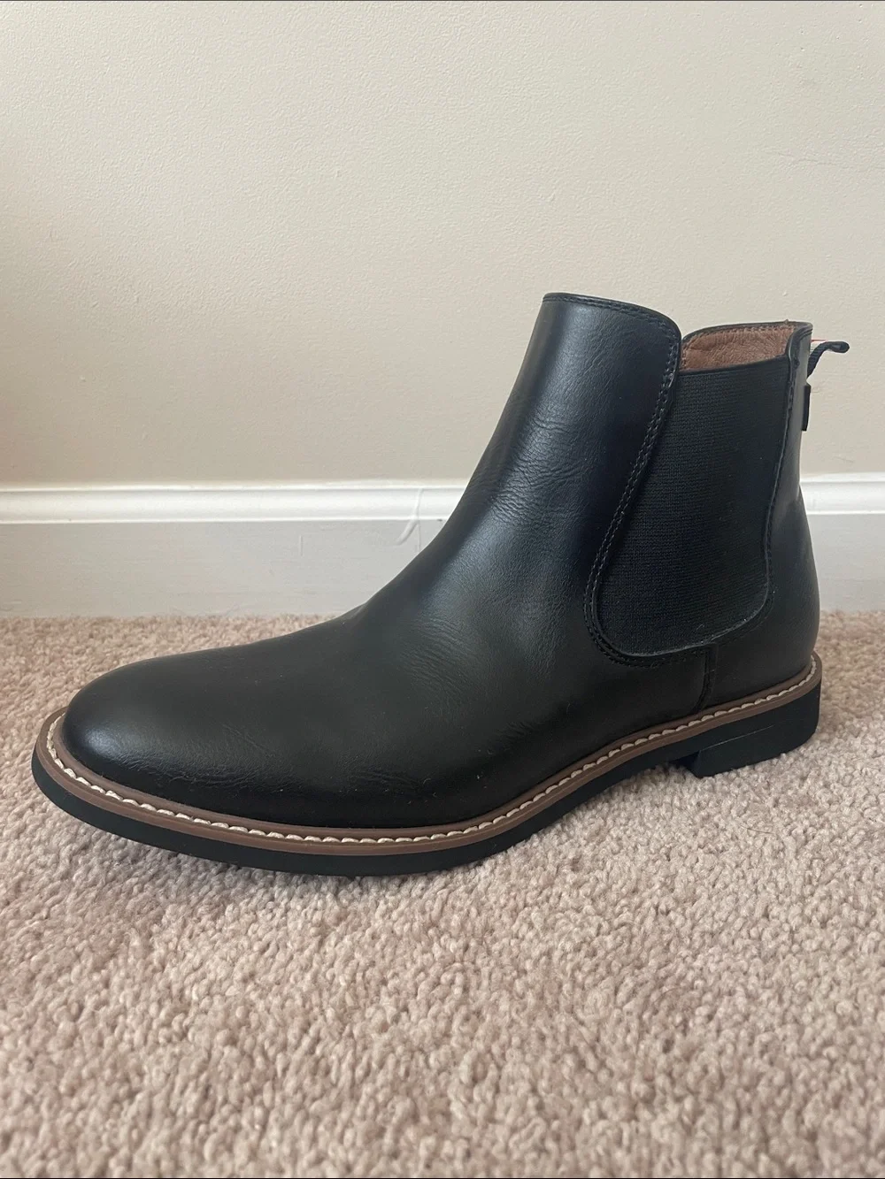 Tommy Hilfiger Black Leather Chelsea Boots with Brown Welt