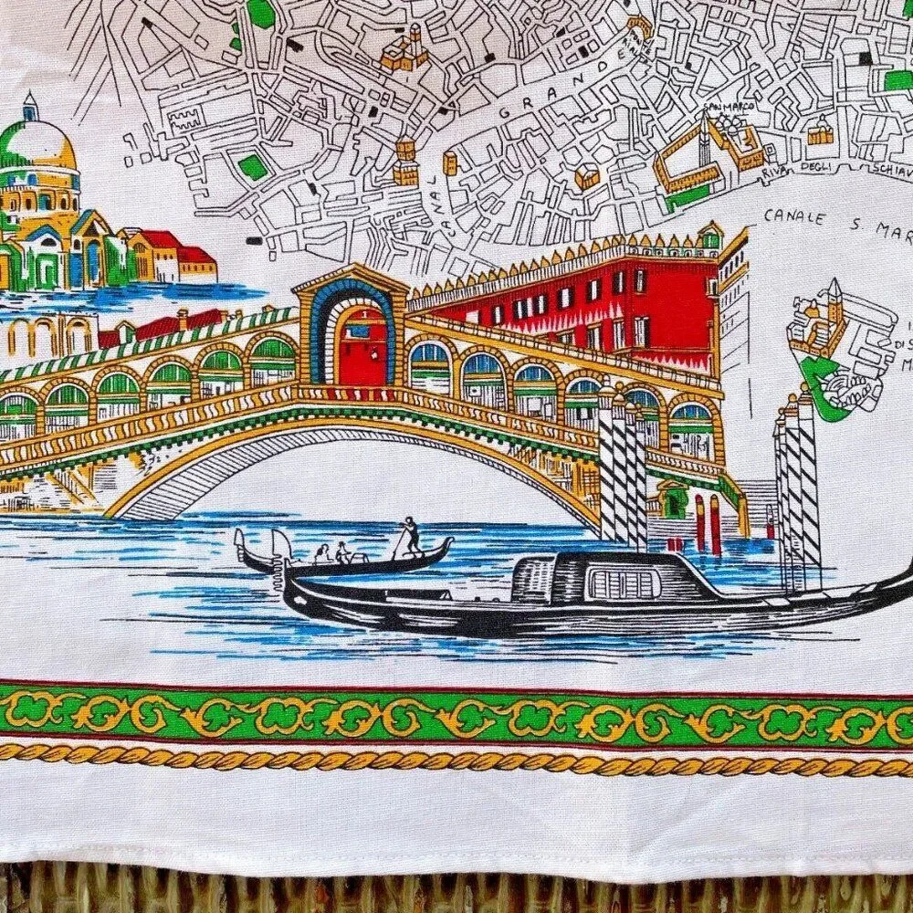 Unbranded souvenir gondola grand