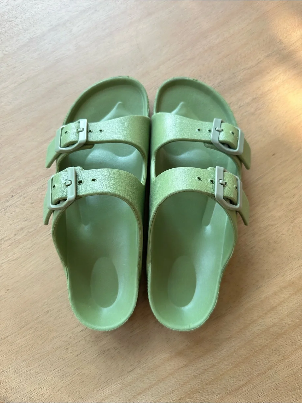 N/A lightweight green