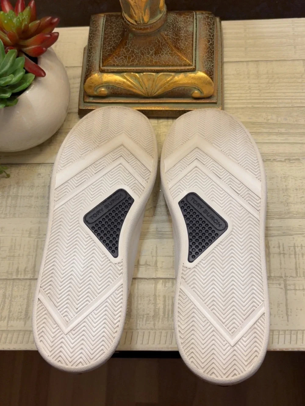 Tory Burch classic low
