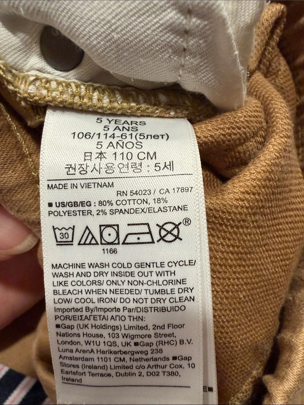 GAP comfortable tan