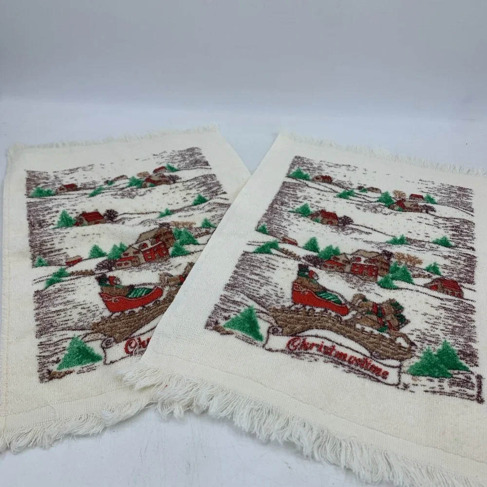 Fine Fashion Towels vintage christmastime