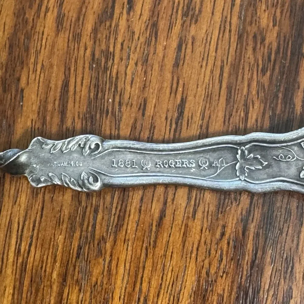 Antique 1881 Rogers A1 Silverplate La Vigne Grape Twisted Master Butter Knife