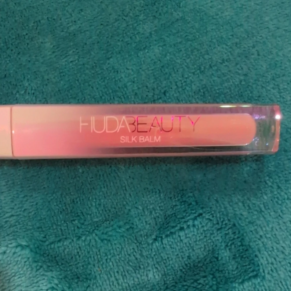 Silk balm experience luxurious
