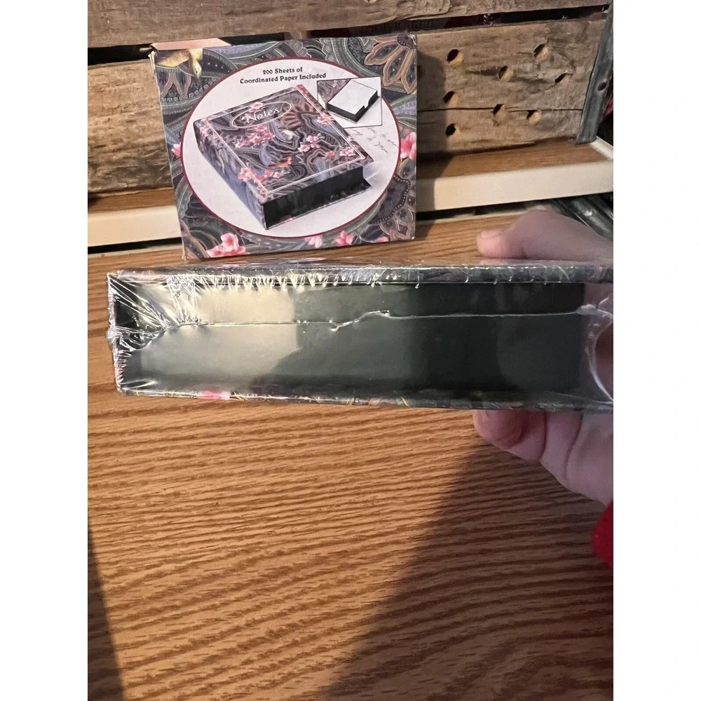 Hummingbird Garden Stationary With A Memory Keepsake‎ Box Brand New Sealed Gift