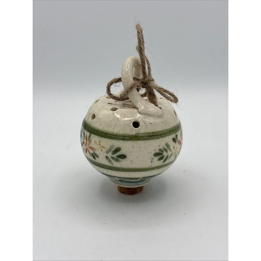 VTG Hand Painted Ceramic Pomander Scent Ball Floral Scentomander Potpourri