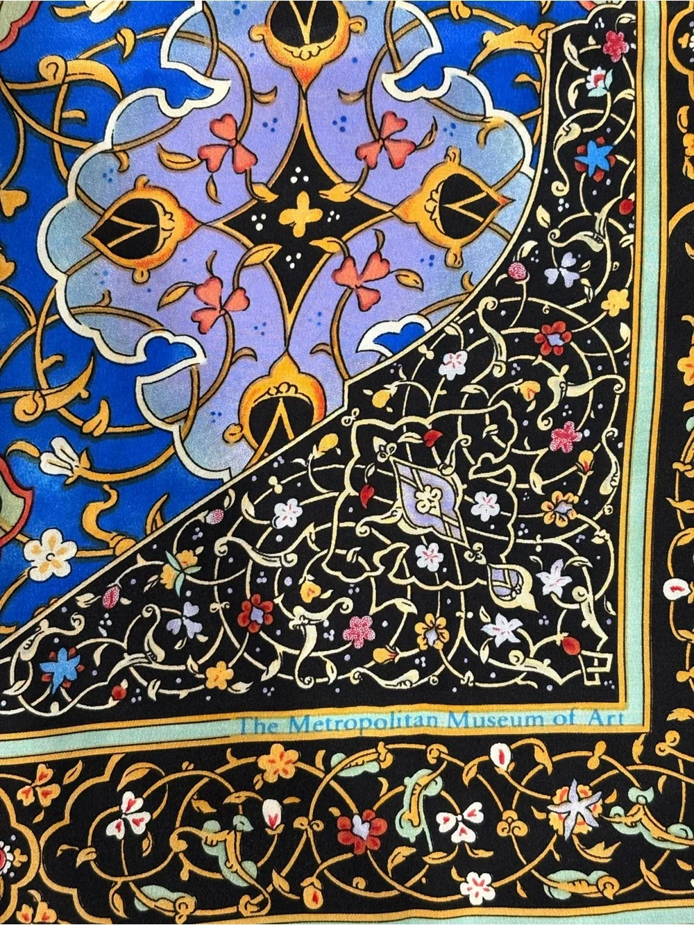 Vintage Metropolitan Museum of Art 100% silk scarf geometric Tezhip Islamic