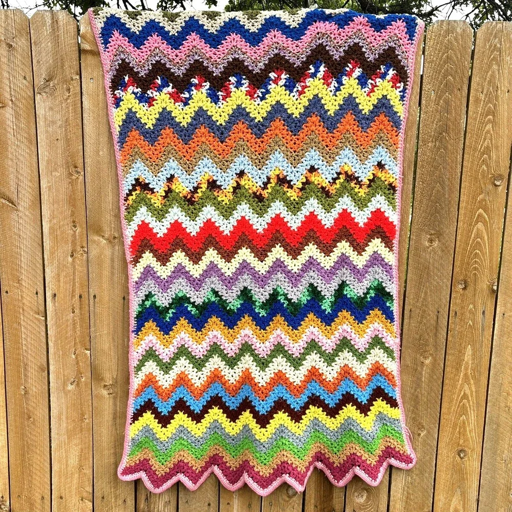 Vintage Crochet Zig Zag Afghan Blanket Throw Colorful Chevron‎ Pattern 63