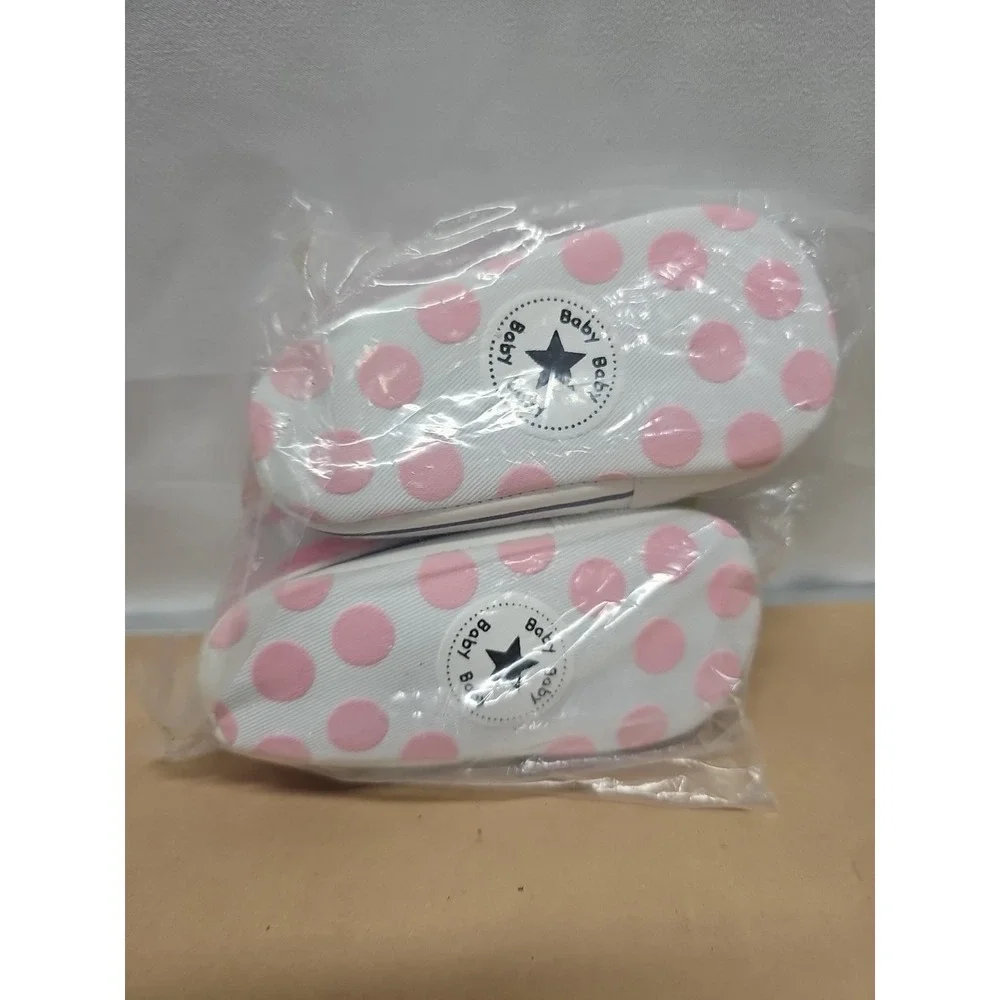 The Unbranded Brand baby shoes