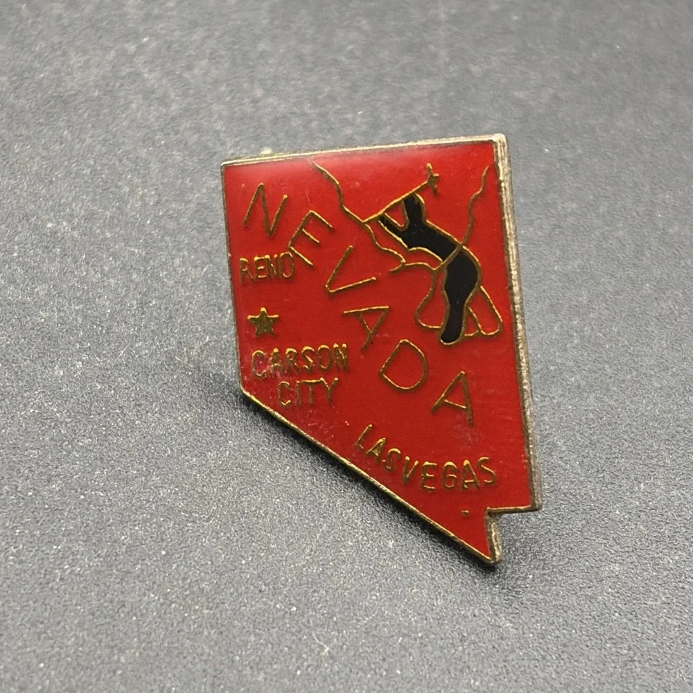 Nevada State Outline Carson City‎ Las Vegas Reno Lapel Hat Pin