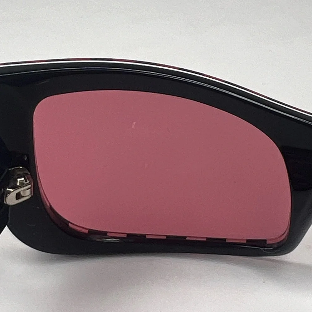 VERSACE Black/Pink‎ Stripe Sunglasses MOD GV3 | PRELOVED!!💓🖤🕶️☀️