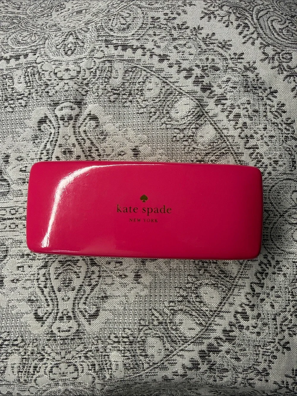 kate spade Bright Pink Hard Sunglasses Case