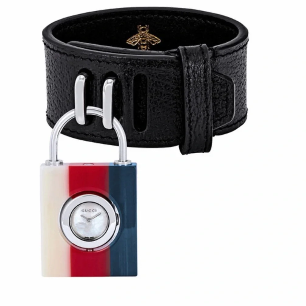 Gucci leather cuff