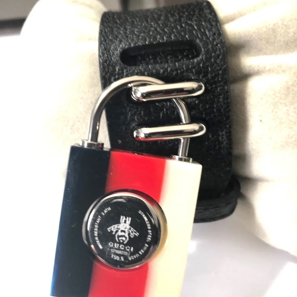 Gucci leather cuff