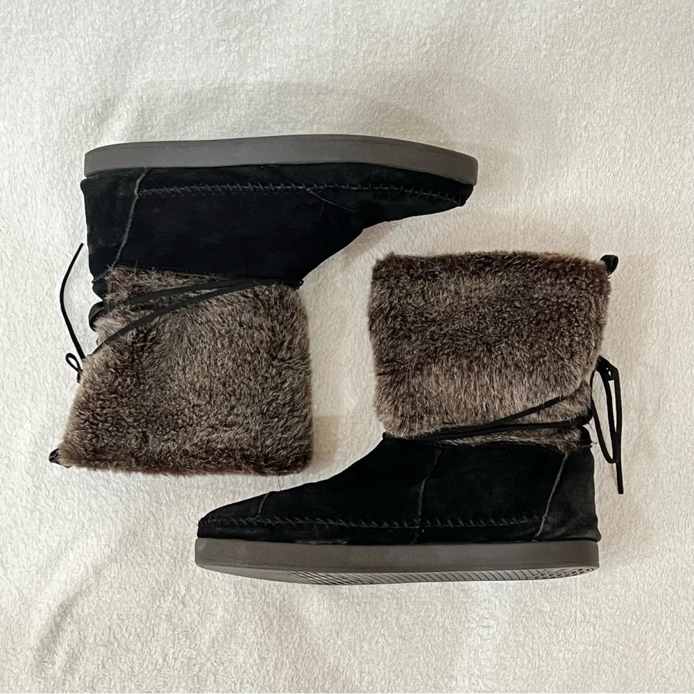 Toms suitable laced