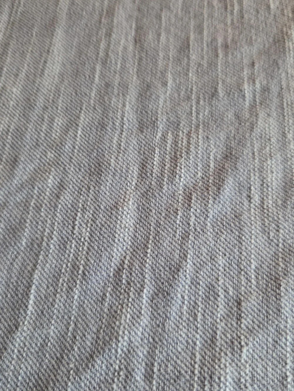 Pottery Barn Teen breathable linen