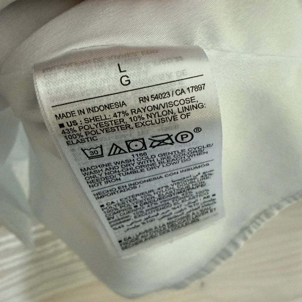 Old Navy lightweight white