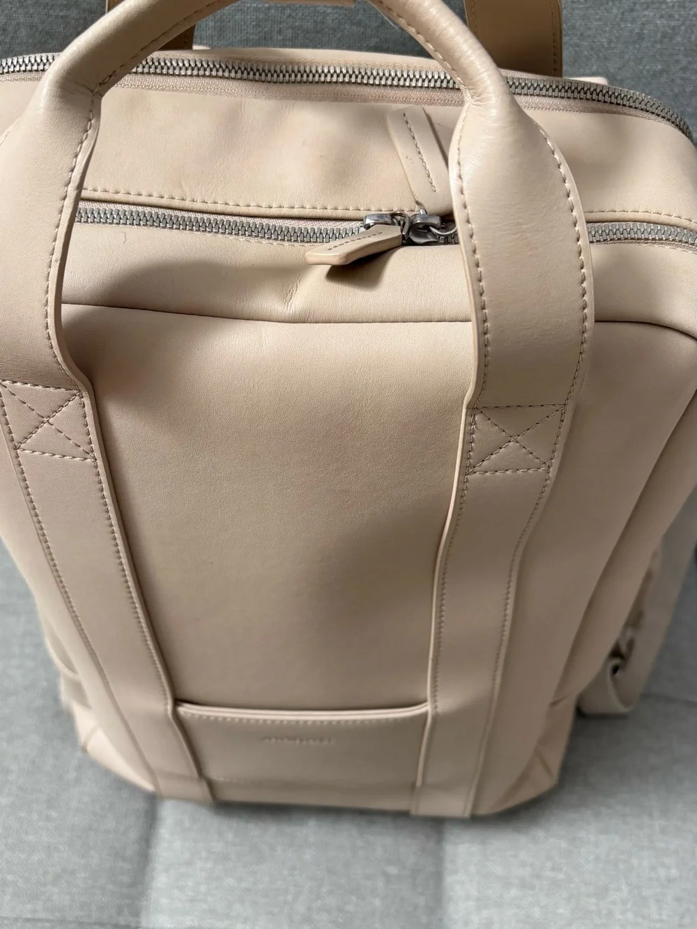 Monos sleek profile
