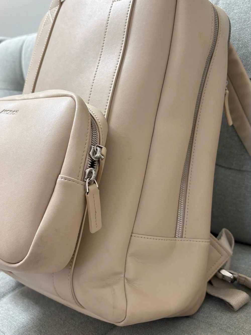 Monos sleek profile