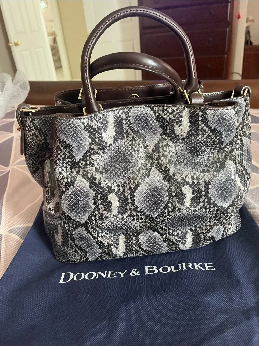 Dooney & Bourke gray slip many