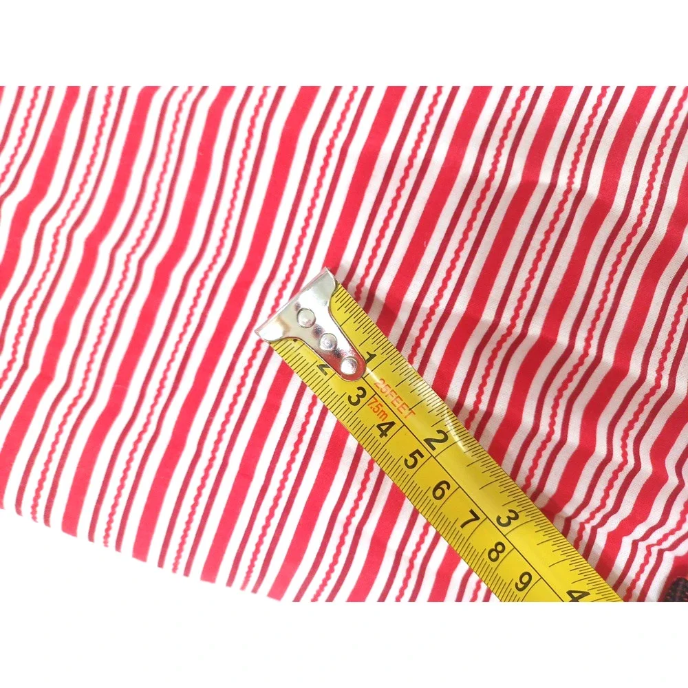 Red White Stripes Christmas Craft Sewing Quilting Cotton Fabric 1 Pc 128