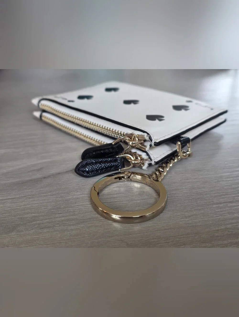 kate spade small zip