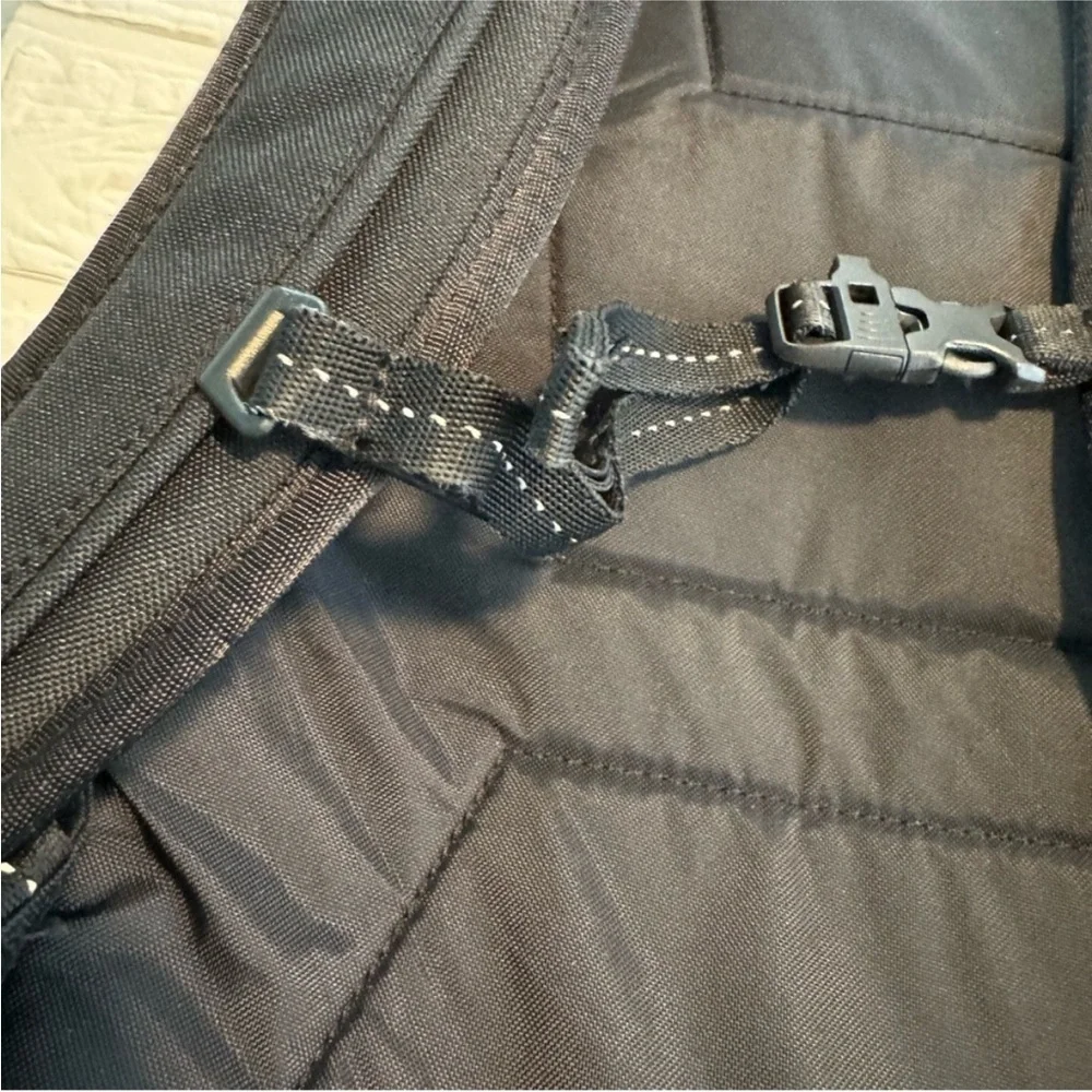 Dakine pack 18l good