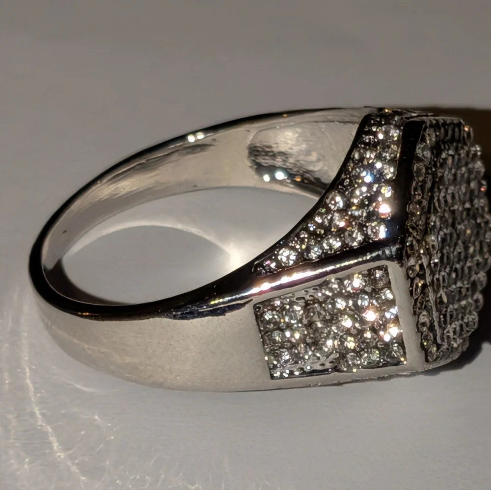 Modern Men's Silvery Hexagonal Diamond Ring Sz 13