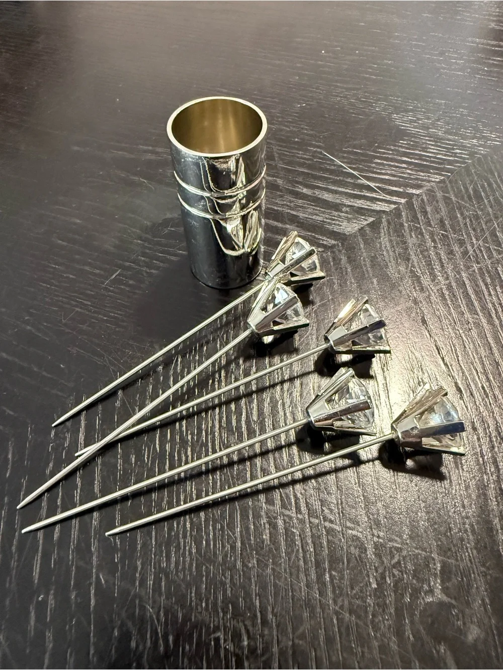 The Unbranded Brand elegant silver