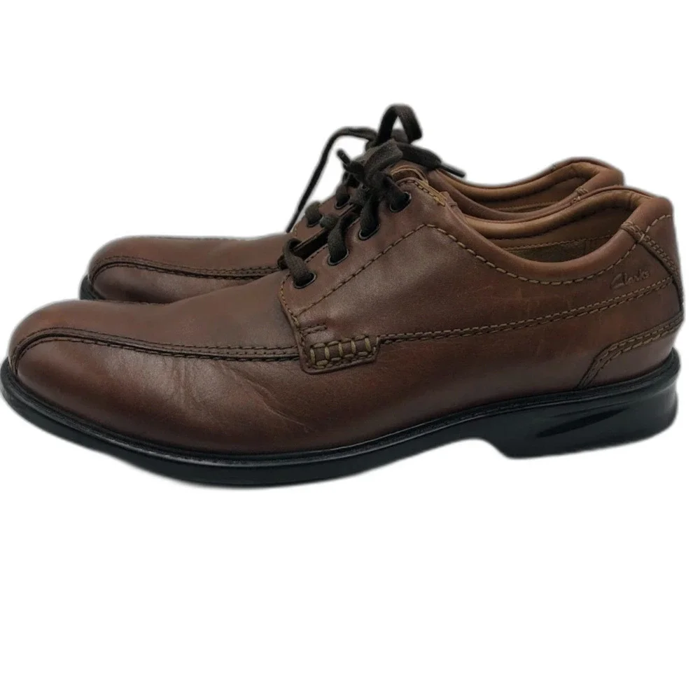 Clarks men’s brown