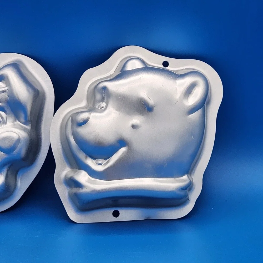 Wilton this pan