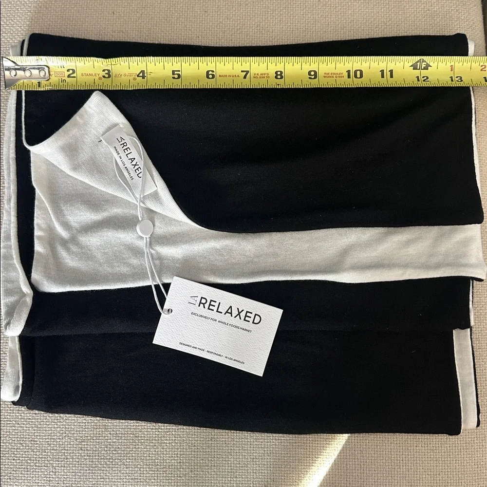 La Relaxed elegant black