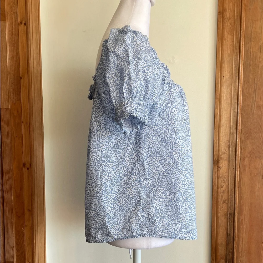 J. CREW Liberty Jacqueline Fabric Blue White Floral Puff Sleeve Smocked Blouse M