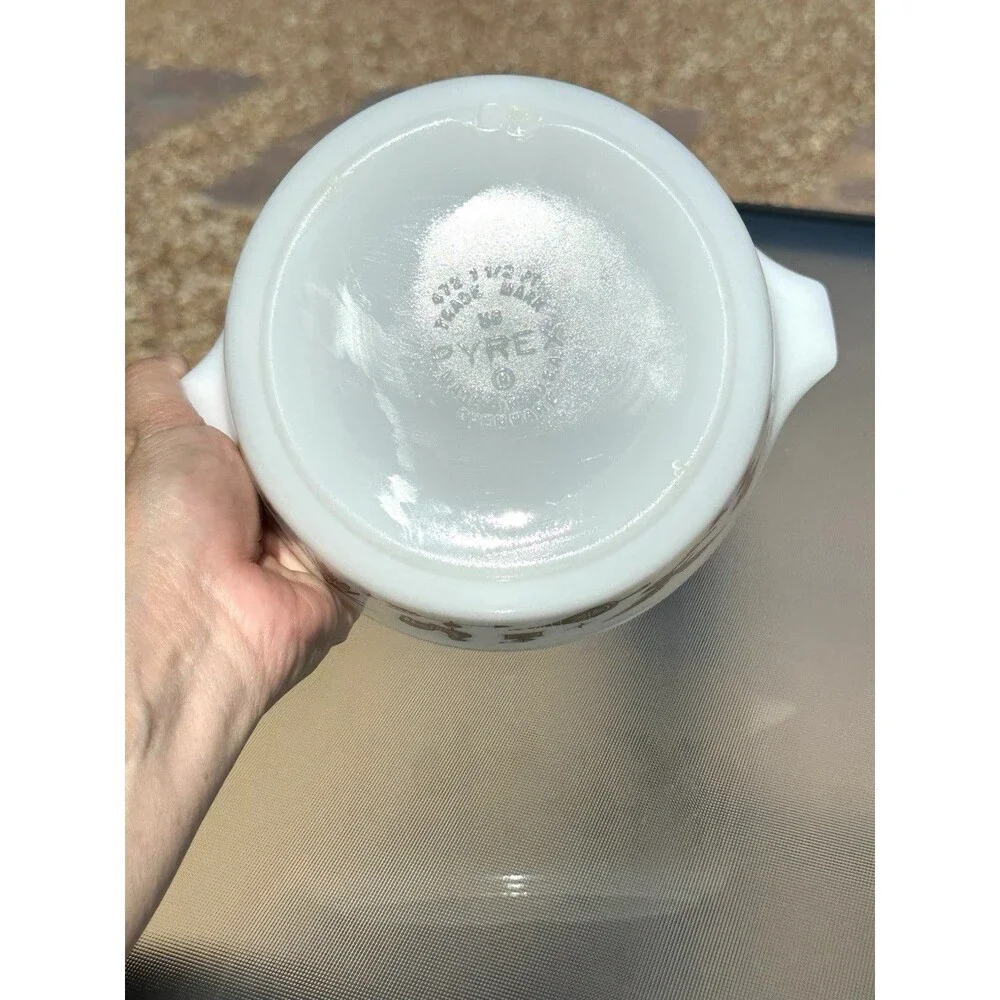 Pyrex vtg early