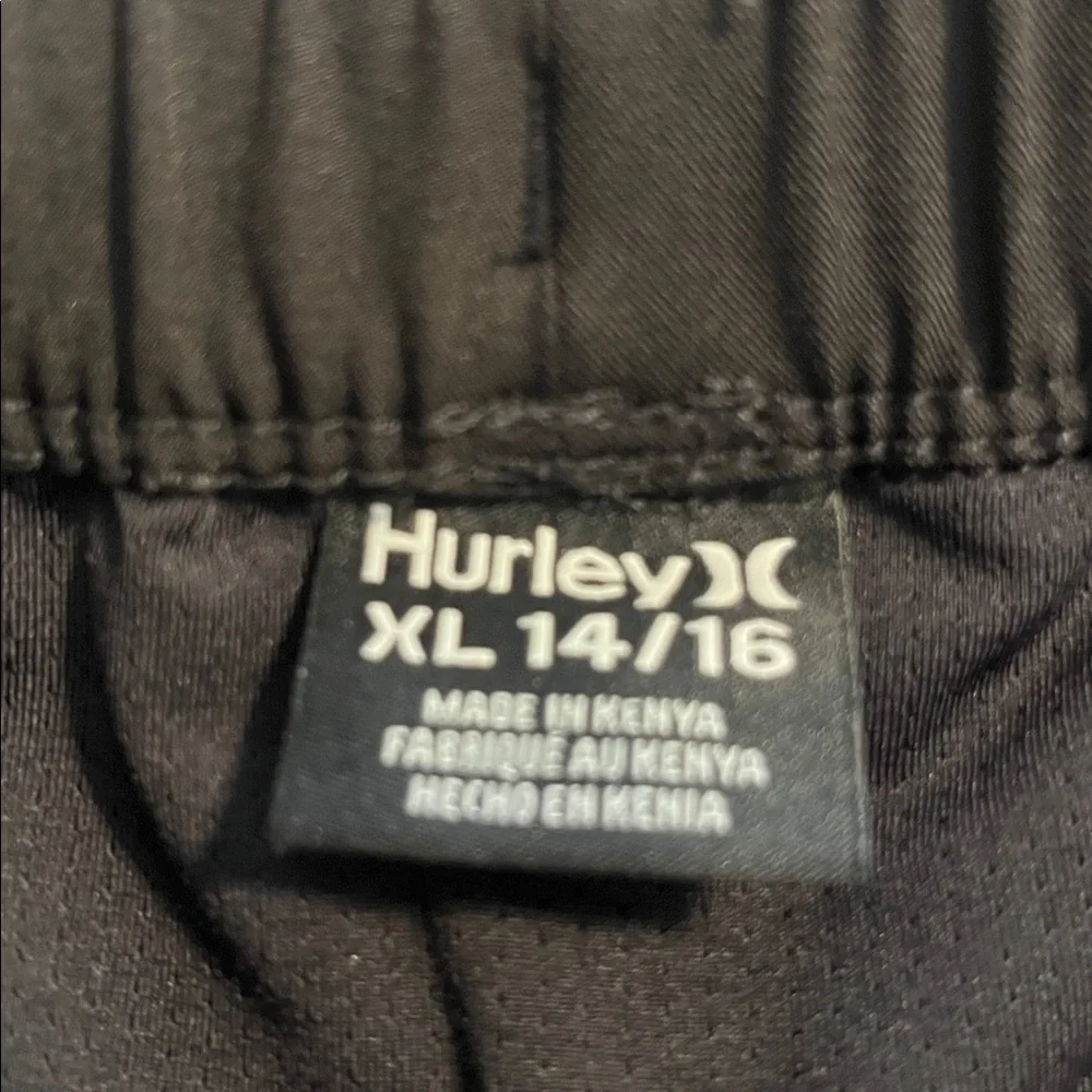 Hurley boy’s black