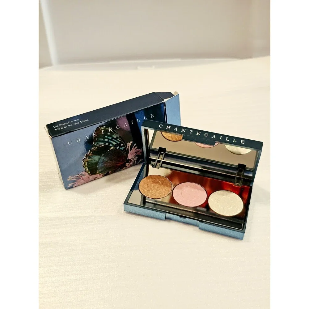 Chantecaille nib les