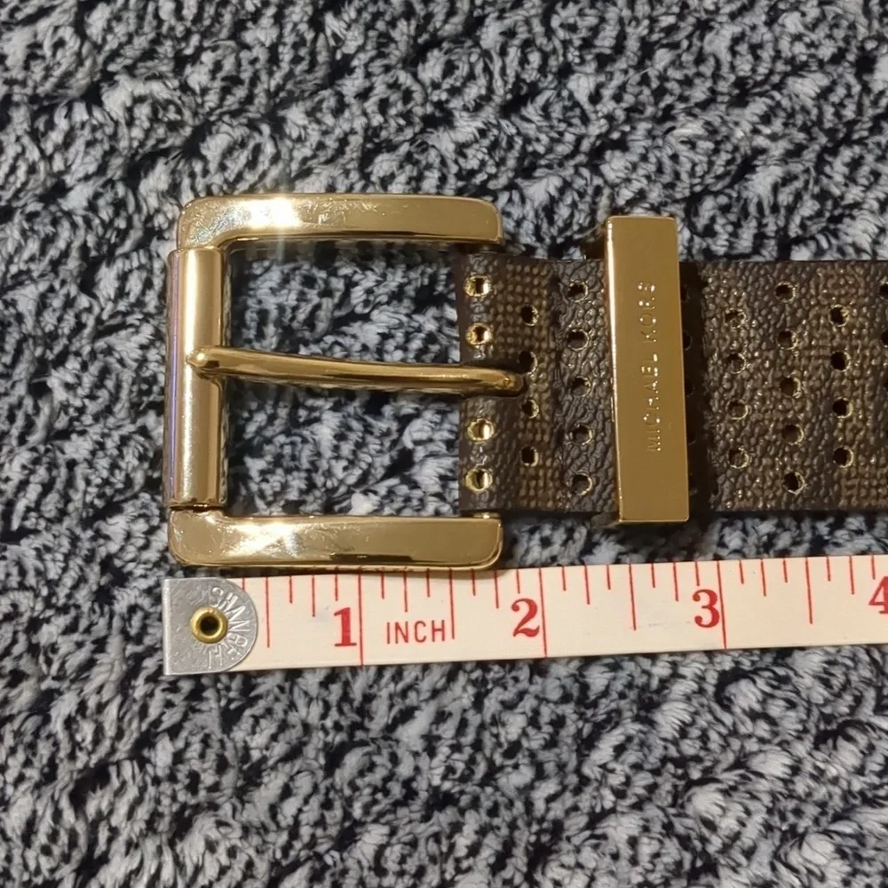 Micheal Kors Brown Leather Gold Buckle Women's Belt size Large
