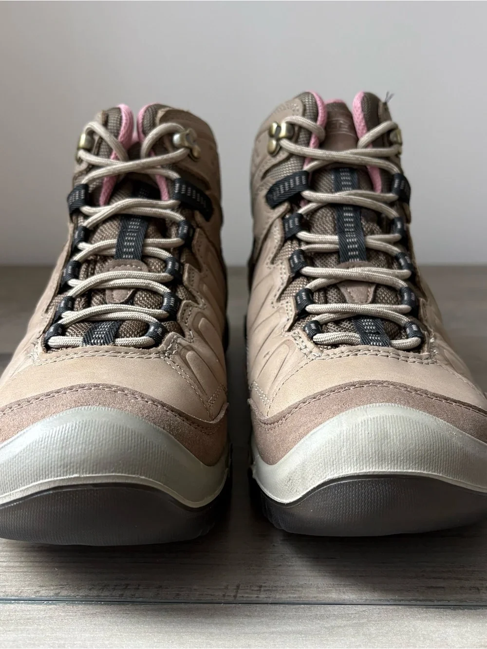 Keen targhee iv