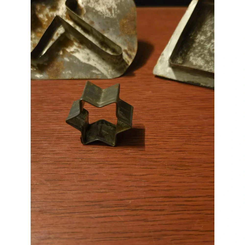 N/A vintage primitive