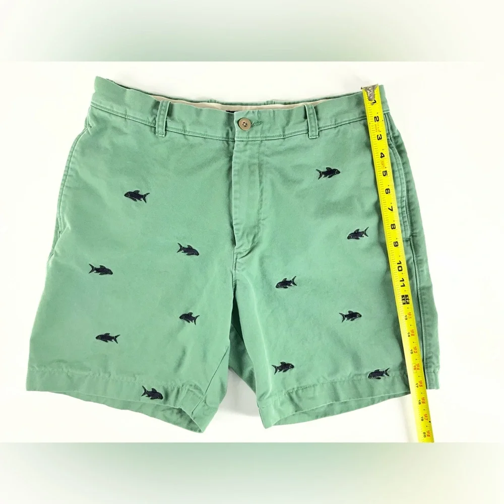 J. Crew Shark Embroidered Chino Flat Front Green‎ Shorts Mens Size 34