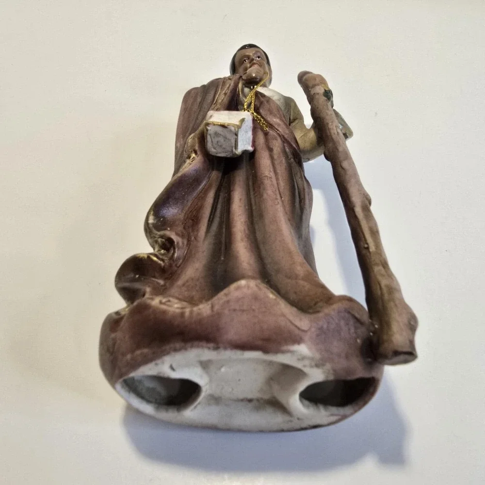 N/A nativity set