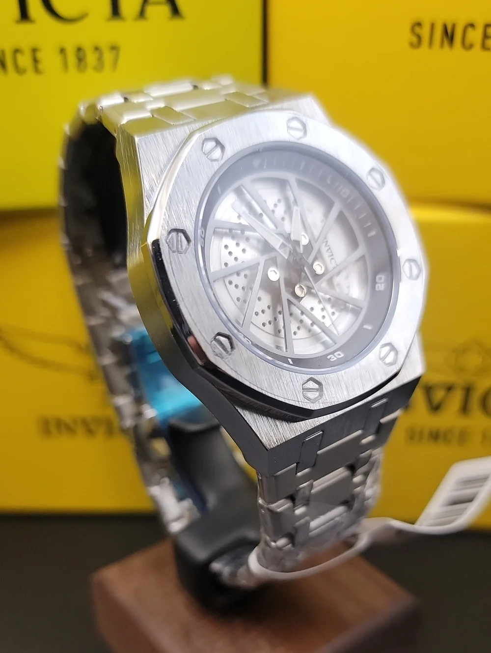 Invicta mg68 singapore