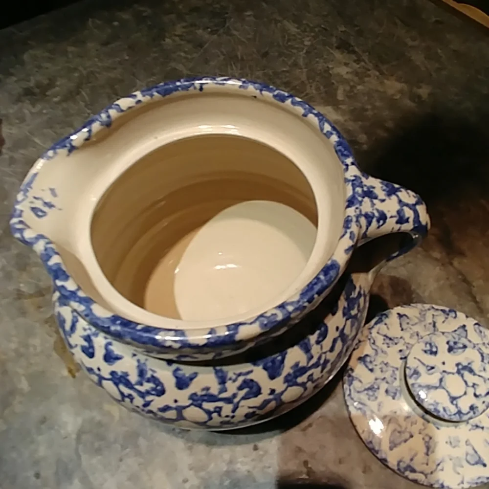 Pottery-- makes a nice urn for a small relative?